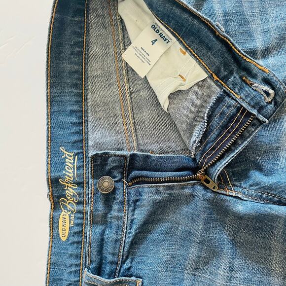 Old Navy Size 4 5" inseam The Boyfriend Denim Jean Short Deep Sea - Picture 3 of 7